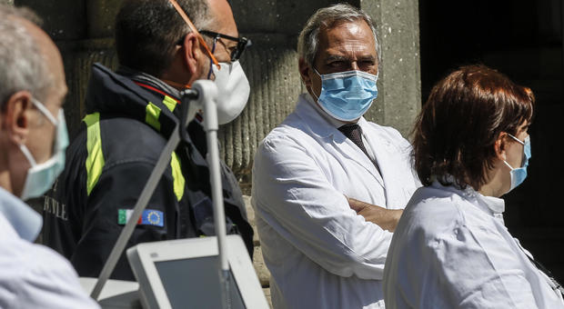 Coronavirus a Roma, Spallanzani: «127 pazienti di cui 81 positivi. 12 con supporto respiratorio»