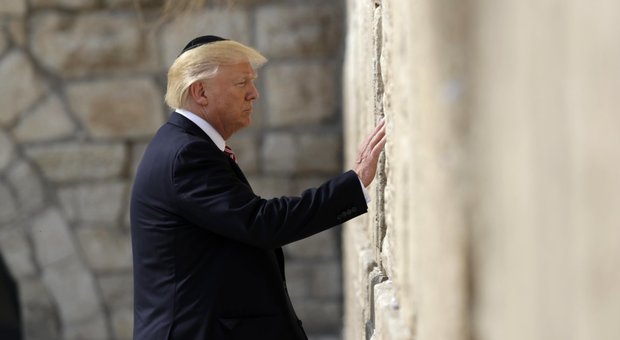 Trump in Israele incontra Netanyahu: «Abbiamo chance di arrivare alla pace»