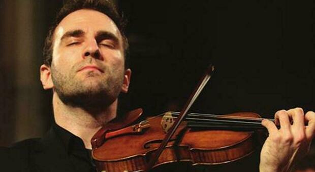 Il celebre solista di violino Stefan Milenkovich, artista quarantenne nato a Belgrado