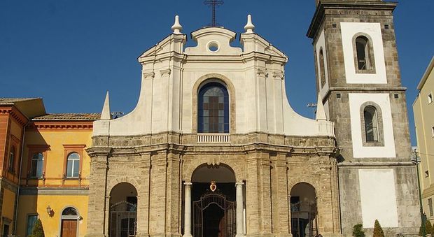 La chiesa di San Francesco nel centro storico di Cava de'Tirreni
