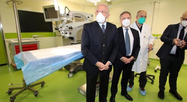 Pozzuoli, inaugurato il nuovo blocco operativo dell'ospedale Santa Maria delle Grazie alla presenza di De Luca