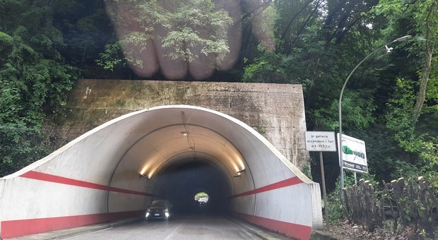 Frosinone, il tunnel di San Gerardo riaperto al traffico dopo due settimane