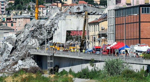 Ponte Morandi, Meloni: «Scuse di Stato doverose» Mattarella: «Catastrofe inaccettabile, fare giustizia»