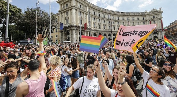 Covid, niente Roma pride: è la prima volta dopo 26 anni