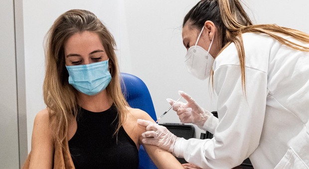 Aumentano le prenotazioni per il vaccino in Umbria