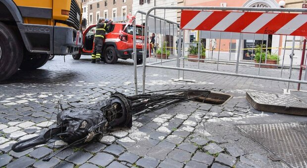 Roma, incendio in centro danneggia cavi: fuori uso il casellario giudiziale nazionale