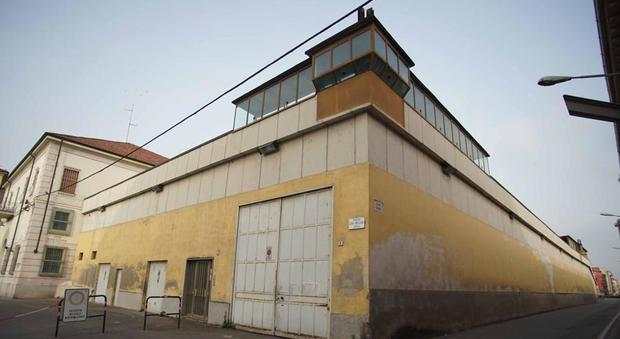 Alessandria, suicidio in carcere dell'allenatore di calcio accusato di abusi sessuali su minori: interrogati agenti e detenuti