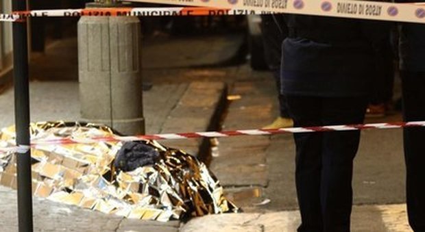 Napoli, gioielliere uccide rapinatore: presi tre componenti della banda, uno è ferito