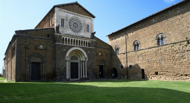 Tuscania: Basilica di San Pietro