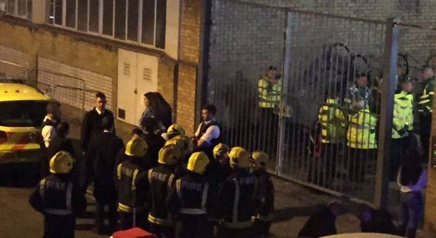 Londra, attacco con l'acido al night: panico e dodici persone intossicate