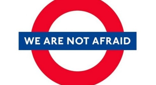 Londra, #WeAreNotAfraid diventa l'hashtag della resistenza social