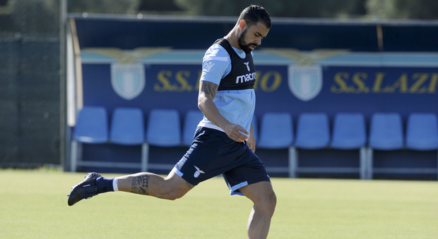 Lazio, Mauricio prenota una maglia per Verona