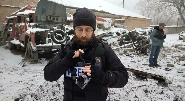 Umberto Colferai: «Io reporter in prima linea nella guerra in Ucraina. E ora parto per l'Iraq»