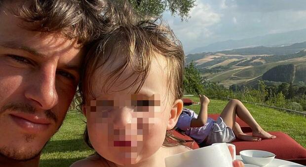 Demme in vacanza in Toscana: lo sfottò sui social di Mertens