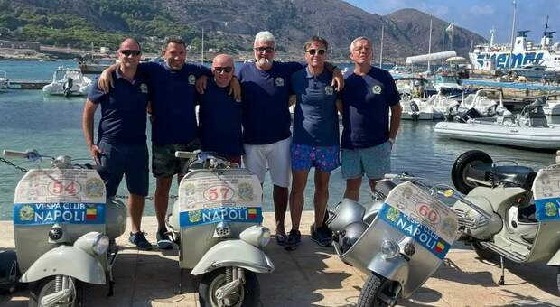Il Vespa Club Napoli vince lo «scudetto» nel campionato turismo