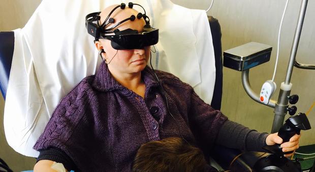 Chemioterapia, con la realtà virtuale meno stress e ansia per le pazienti