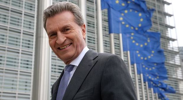 Manovra, Oettinger corregge il tiro: "Mai parlato di rigetto da parte di Bruxelles"