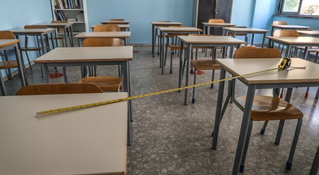 Roma, assunzioni flop a scuola di Raggi e ministero: mancano 2.000 docenti