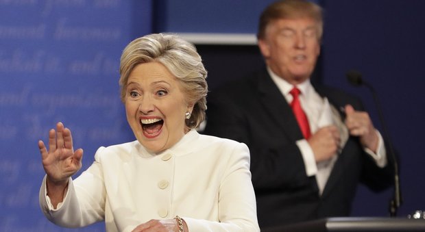 Clinton-Trump, scontro totale in tv. Lui: potrei rifiutare esito del voto