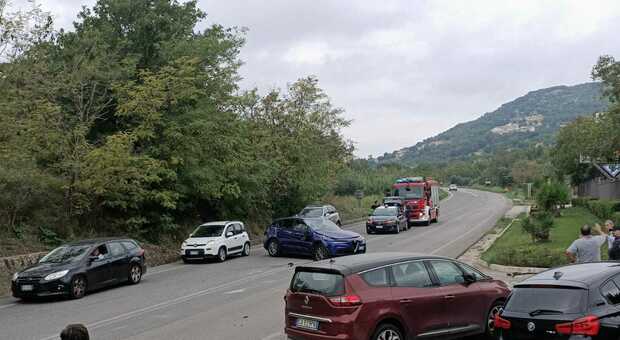 Ennesimo incidente sulla Cassino-Formia, feriti e traffico in tilt