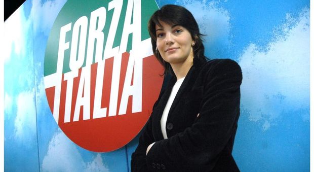 Milano, l'eurodeputata Lara Comi: «Il mio stalker è stato arrestato»