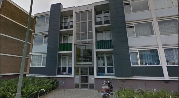 Rotterdam, urla "Allahu Akbar" dal balcone con l'ascia in mano: ucciso dalla polizia