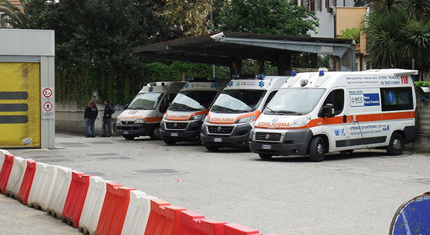 San Benedetto, sciacalli all'ospedale: i ladri ripuliscono due ambulanze