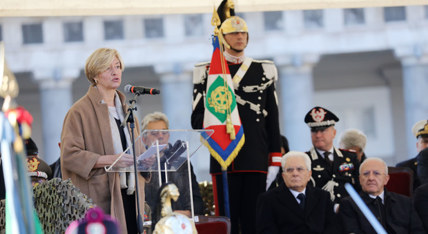Pinotti: gli ufficiali dell'Ue si formeranno a Napoli