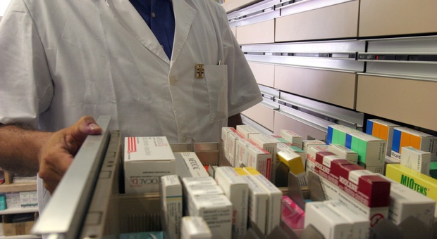 Farmacie comunali a Macerata, in tre anni soltanto 67mila euro di utili
