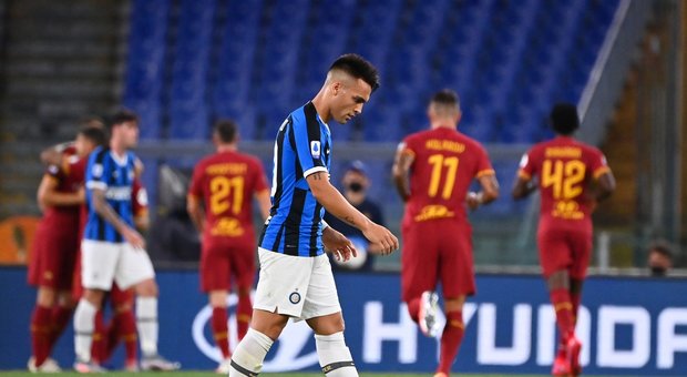 Roma-Inter pagelle, Dzeko indispensabile, Spinazzola che errore. Lautaro evanescente