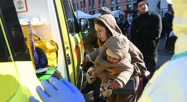 Dall'Ucraina a Roma per salvare il figlio malato: il viaggio di due profughi, accolti dal Bambino Gesù