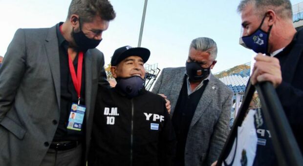 L'ultima uscita pubblica di Maradona il 30 ottobre 2020, il giorno del suo sessantesimo compleanno