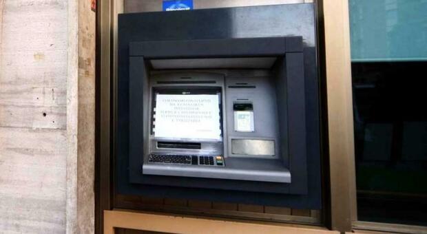 Un bancomat