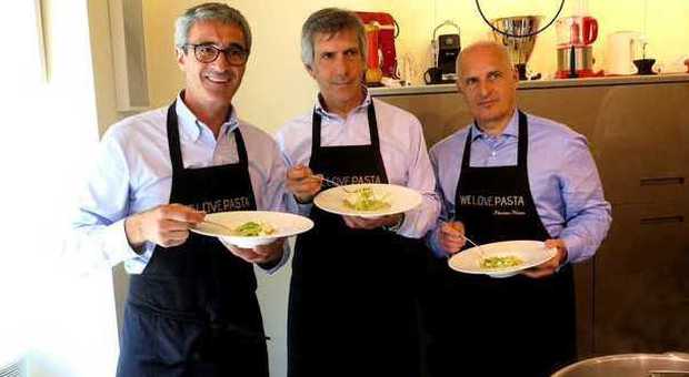 Le diete low-carb un flop in Italia: amiamo troppo la pasta. Gli esperti: "Sono inutili"