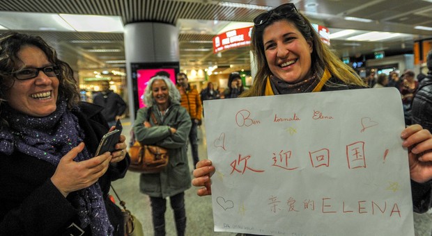 immagine Coronavirus, aeroporto Leonardo Da Vinci, il rientro degli studenti dalla Cina