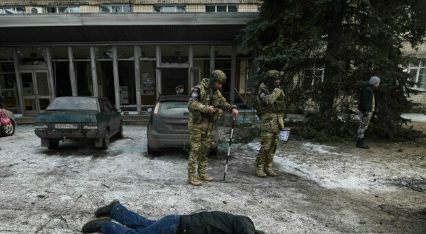 Guerra Ucraina, Kiev: «L'offensiva russa si esaurirà in primavera». L'accusa: Mosca viola la convenzione sulle armi chimiche
