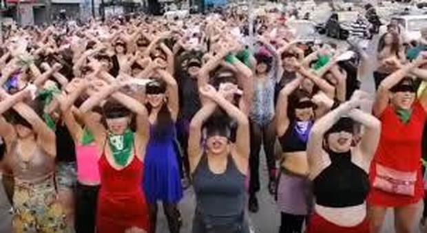 immagine Cile, dopo i flash mob nasce il partito femminista. La leader Rosa Moreno: «Cambieremo la costituzione»