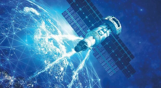 Inviare sulla Terra l'energia prodotta dai pannelli solari in orbita: è Solaris, il nuovo progetto Esa
