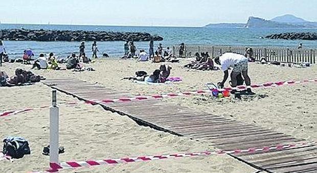 Spiagge libere ma vietate, la serrata dei sindaci del litorale flegreo: «Serve più tempo»