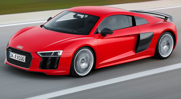 La Audi R8 V10 plus è la più potente e più veloce Audi di serie di tutti i tempi