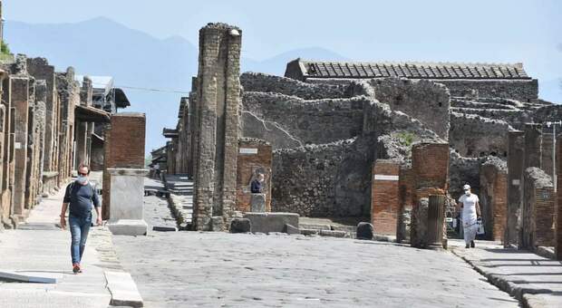 Gli Scavi di Pompei riaprono al pubblico: 300 visitatori prenotati nel primo giorno