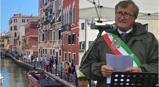 Caro-affitti per gli studenti a Venezia, Brugnaro: «Se paghi 700 euro per una stanza, non meriti l'università». Replica: «Si vergogni»