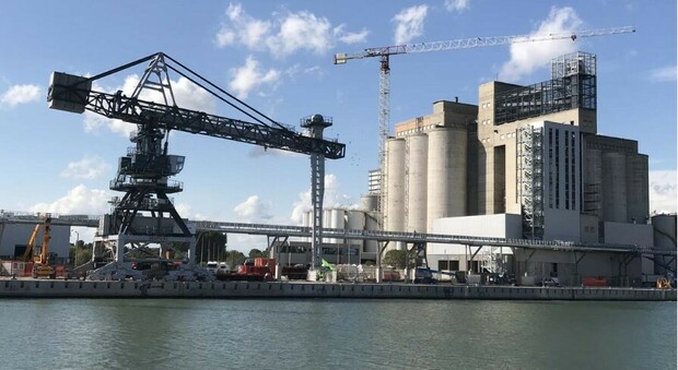 Cereal Docks, sei nuovi silos per stivare la soia a Marghera