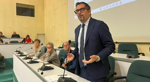 Grandi navi, il sindaco di Ancona Silvetti messo alle strette: «Con l’ok del Ministero non ho scelta»