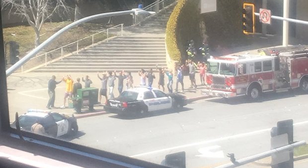 San Bruno, donna spara davanti al quartier generale di YouTube