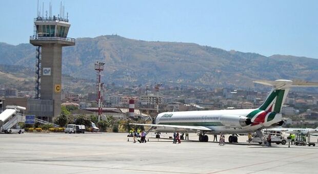 Trasporto aereo, non c'è solo la vicenda Ita-Alitalia: oggi sciopero generale dell'intero settore