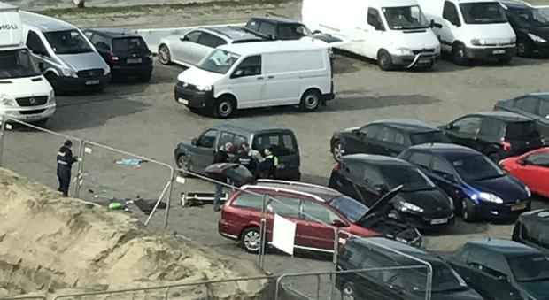 Anversa, auto sulla folla: "Nessun ferito". Arrestato un maghrebino
