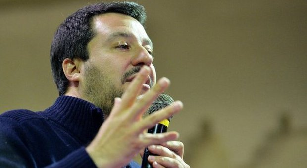 Salvini: «Renzi? Un megalomane incapace di fare ciò che dice»