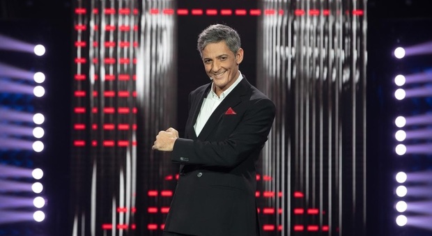 Fiorello ha gli incubi notturni: il tweet a sorpresa, il sogno di Amadeus a Sanremo 2021