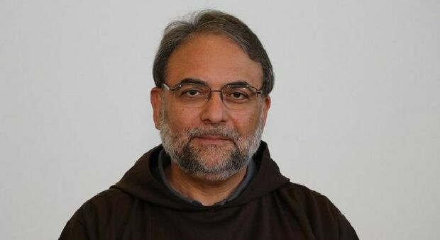 Francescano, cresciuto a Bari, ha rinunciato alla toga per la vocazione: chi è Francesco Neri, nuovo vescovo di Otranto